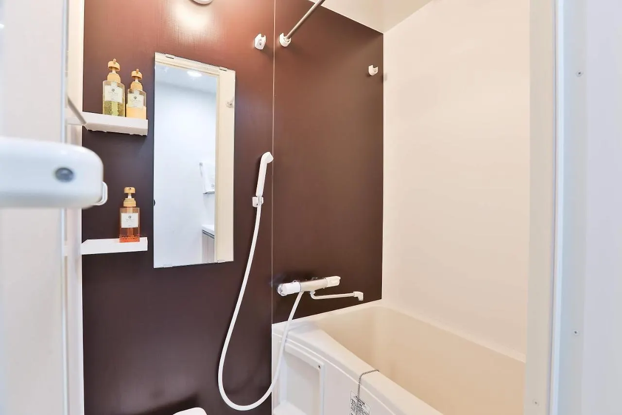 Tc House: Central Namba Oasis near Kuromon Market Osaka